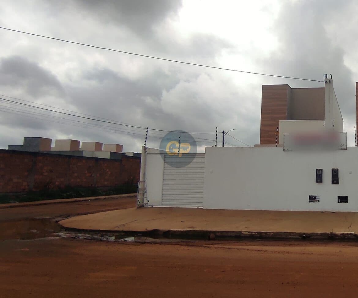 Sobrado em Feira de Santana - Mangabeira