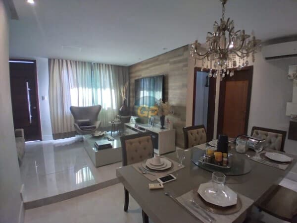 Casa em Feira de Santana - Lagoa Salgada