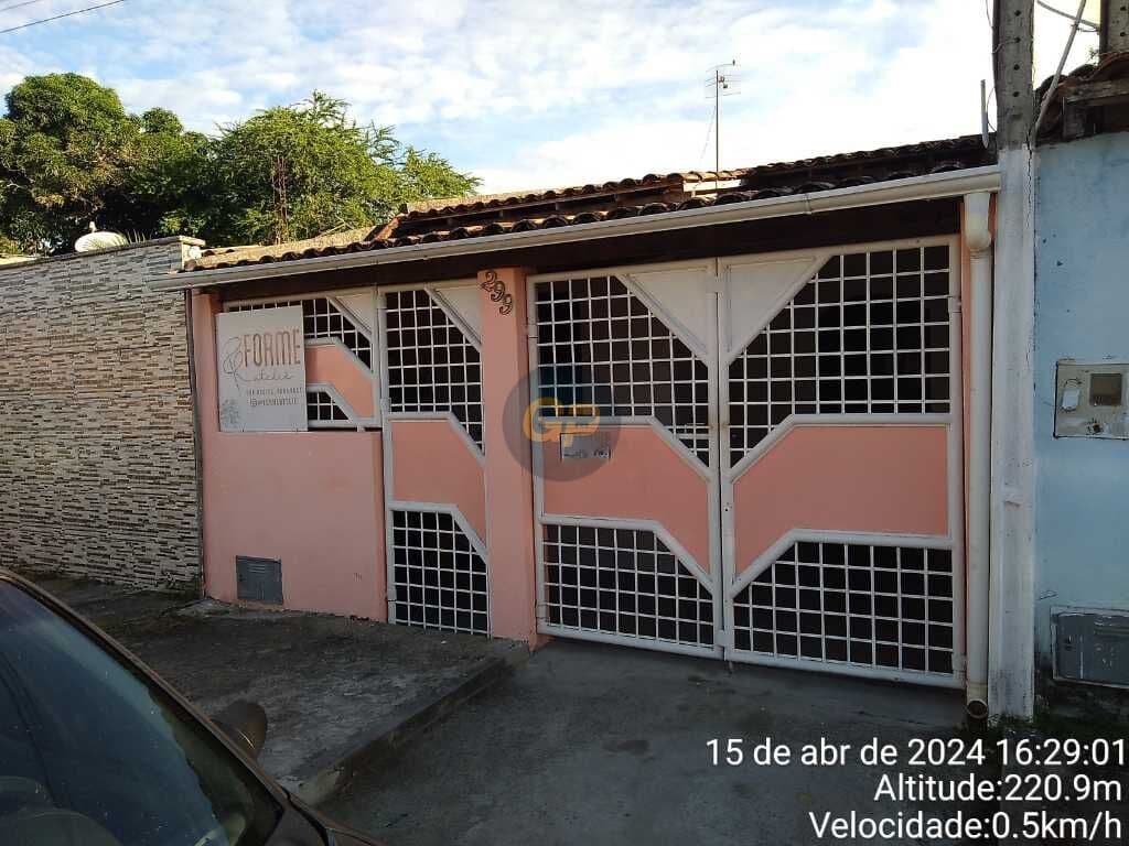 Casa em Feira de Santana - Mangabeira