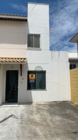 Casa de Condomínio em Feira de Santana - Papagaio