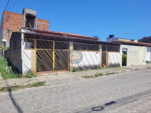 Casa em Feira de Santana - Campo Limpo