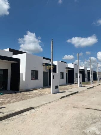 Casa em Feira de Santana - Tomba