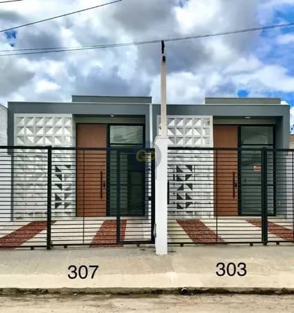 Casa em Feira de Santana - Mangabeira