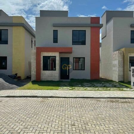 Sobrado em Feira de Santana - Sim