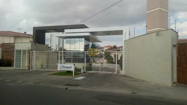 Casa em Feira de Santana - Santa Mônica