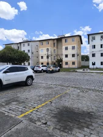 Apartamento em Olhos D'Água, Feira de Santana/BA