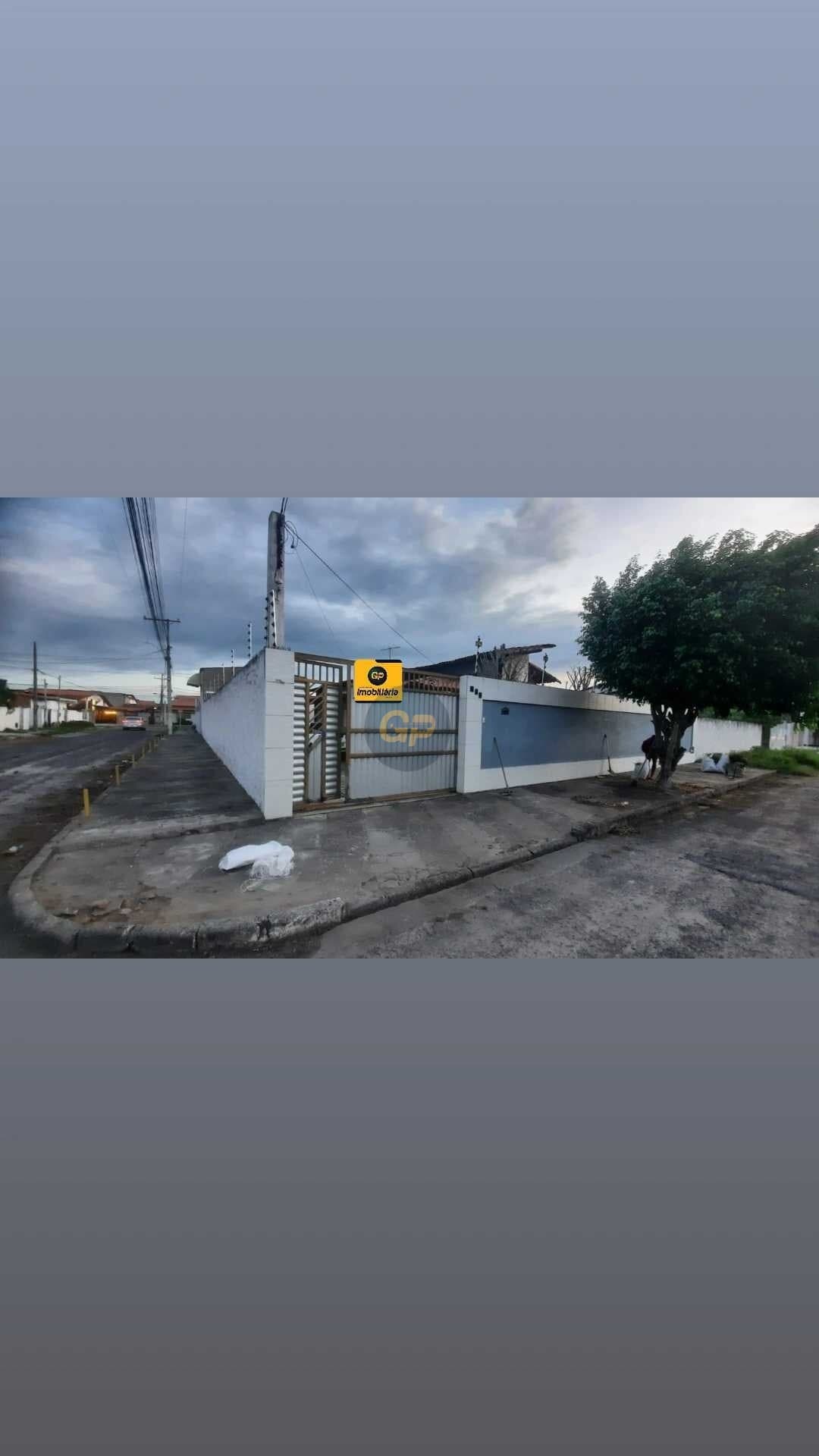 Excelente casa na região do shopping Boulevard