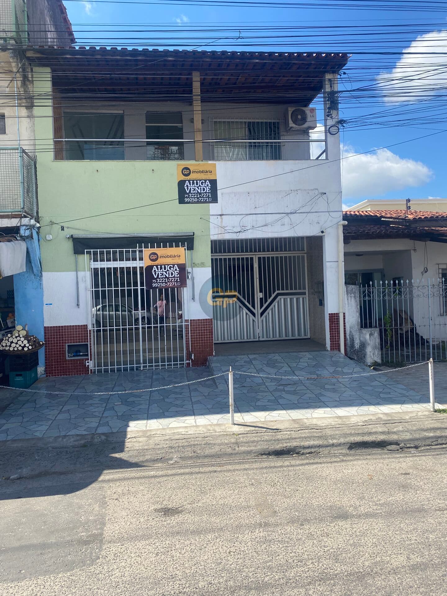 Sala/Conjunto em Feira de Santana - Ponto Central