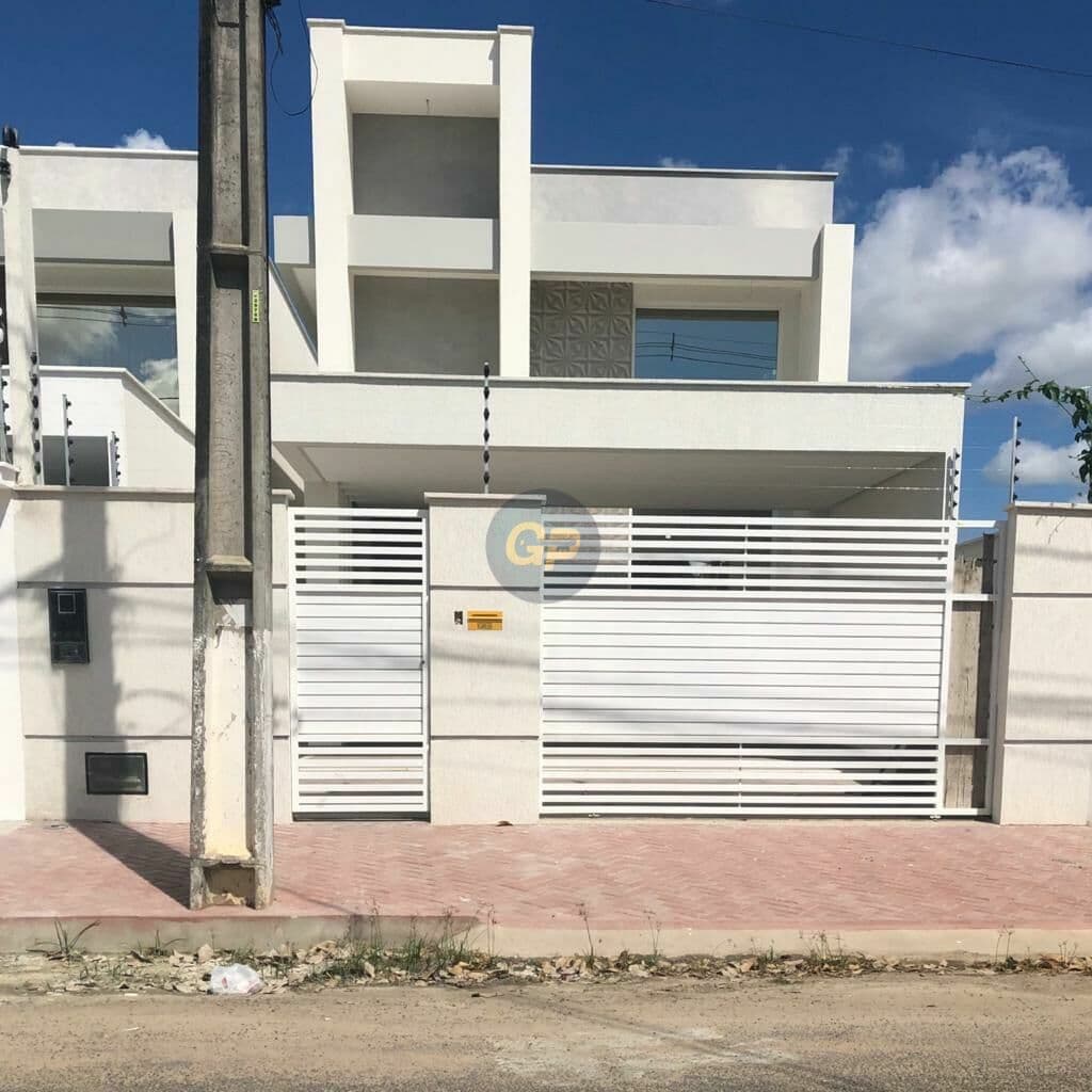 Casa em Feira de Santana - Sim