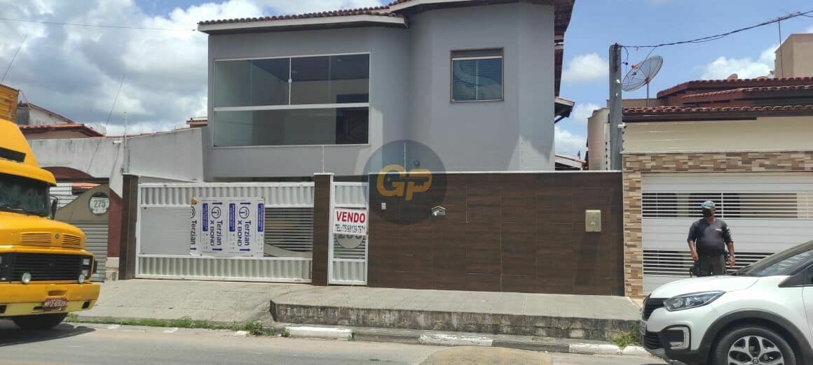 Casa em Feira de Santana - Cidade Nova