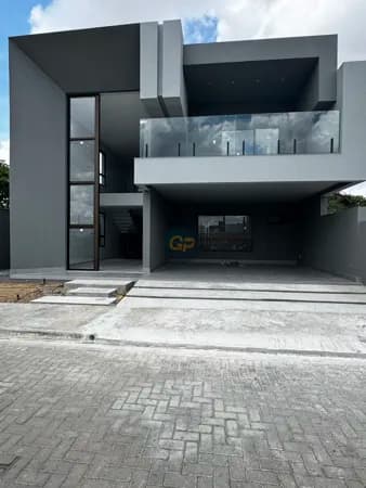 Casa em Feira de Santana - Sim