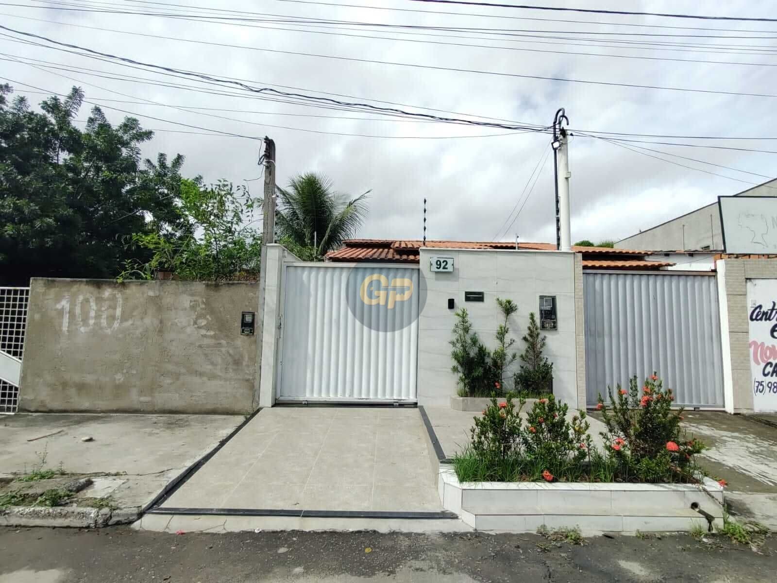 Casa em Feira de Santana - Campo Limpo