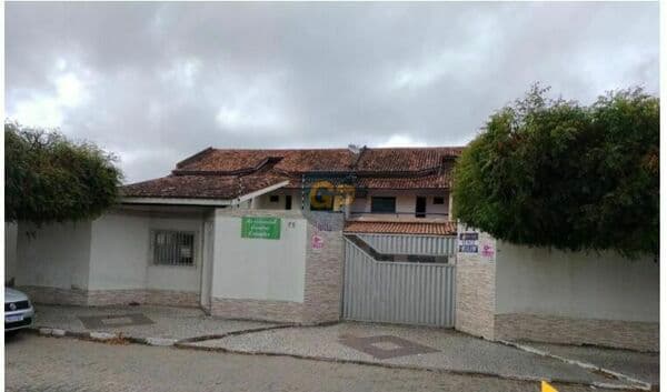 Sobrado em Feira de Santana - Baraúna