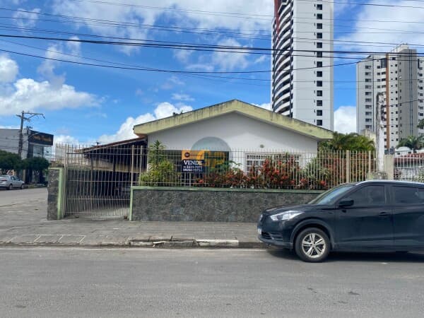 Sobrado em Feira de Santana - Ponto Central