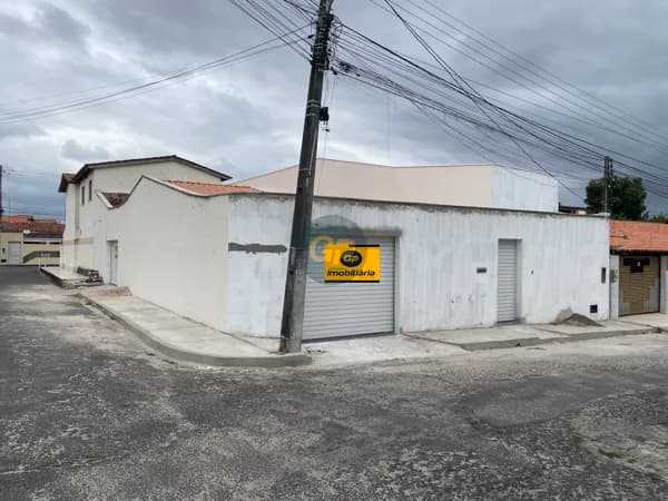 Casa em Feira de Santana - Conjunto Centenário