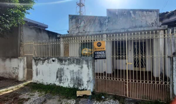 Casa a venda ideal para comércio