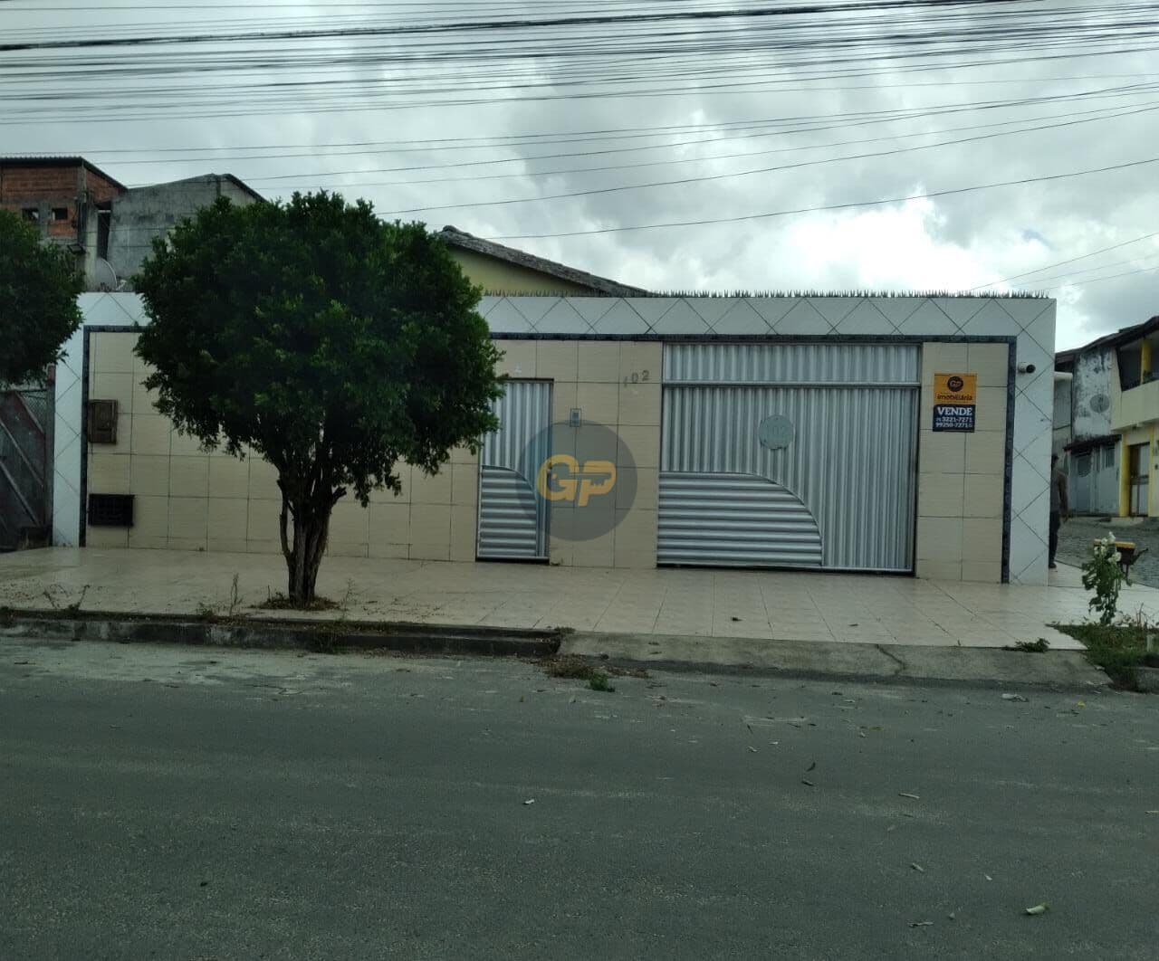 Casa em Feira de Santana - Ponto Central