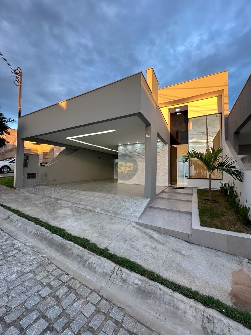Casa em Feira de Santana - Jardim Brasil