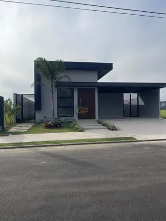 Casa em Feira de Santana - Sim