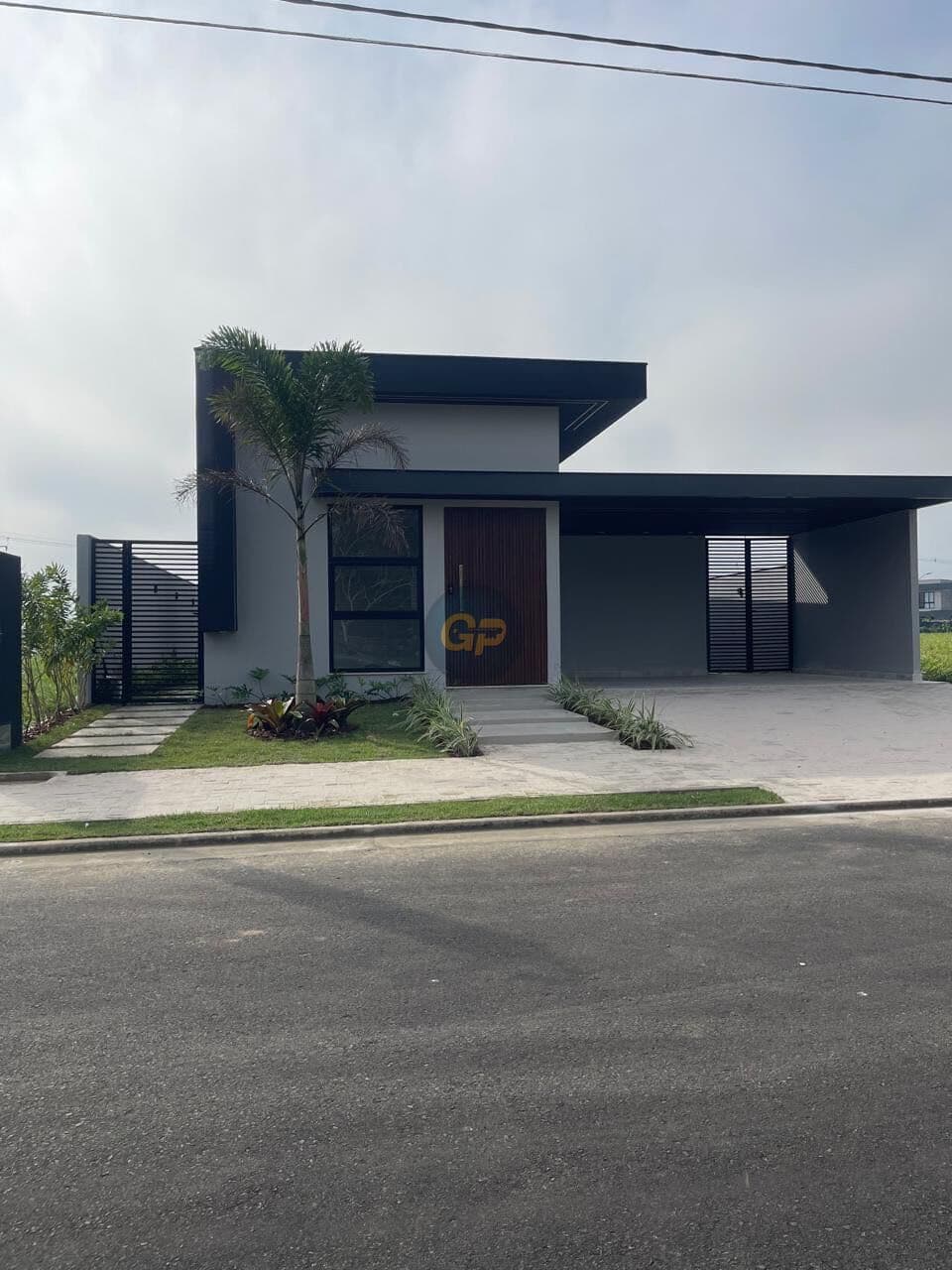 Casa em Feira de Santana - Sim