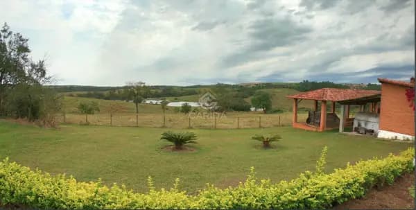 Sitio 9 alqueires