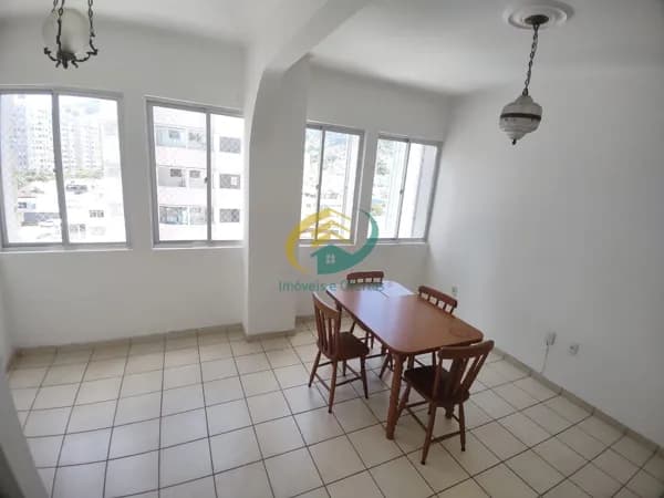 Apartamento CENTRO - 03 Dormitórios revertido em 2 dormitórios - DESOCUPADO