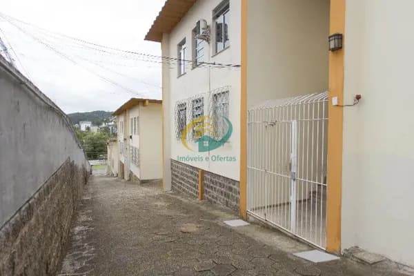 Passou Na UFSC? Apartamento de 01 dormit[orio em Frente a UFSC - oPORTUNIDADE