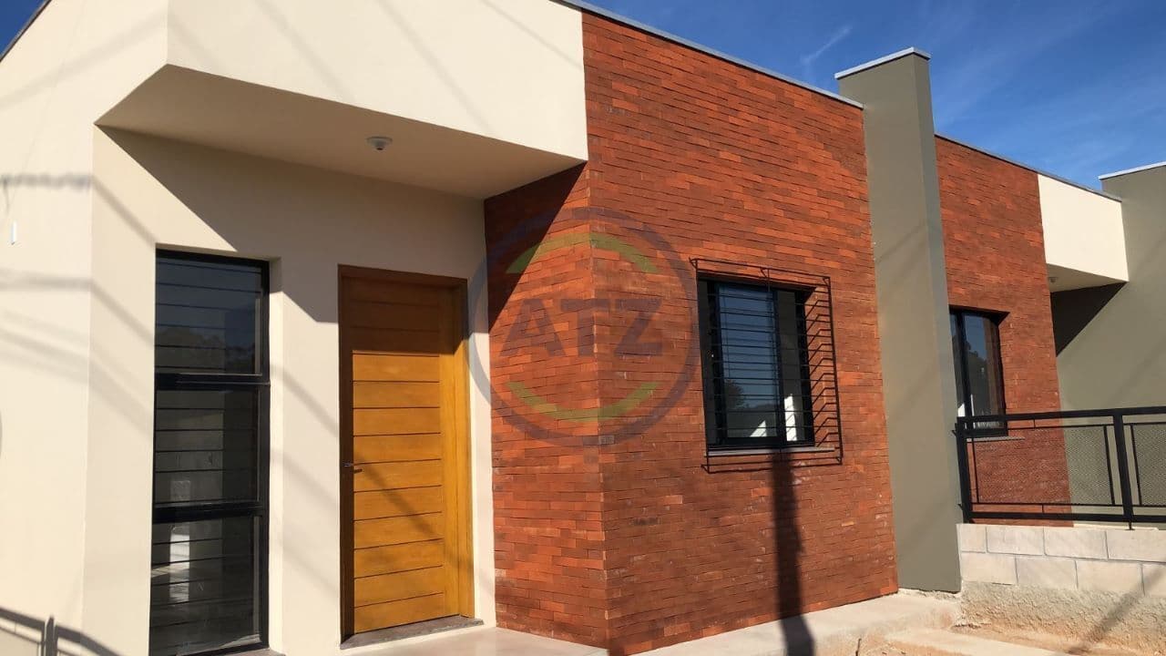 Casa em Portão - Parque Netto