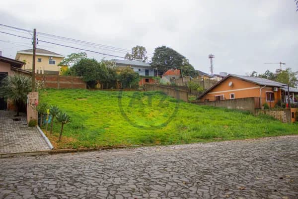 Lote/Terreno em Portão - Centro