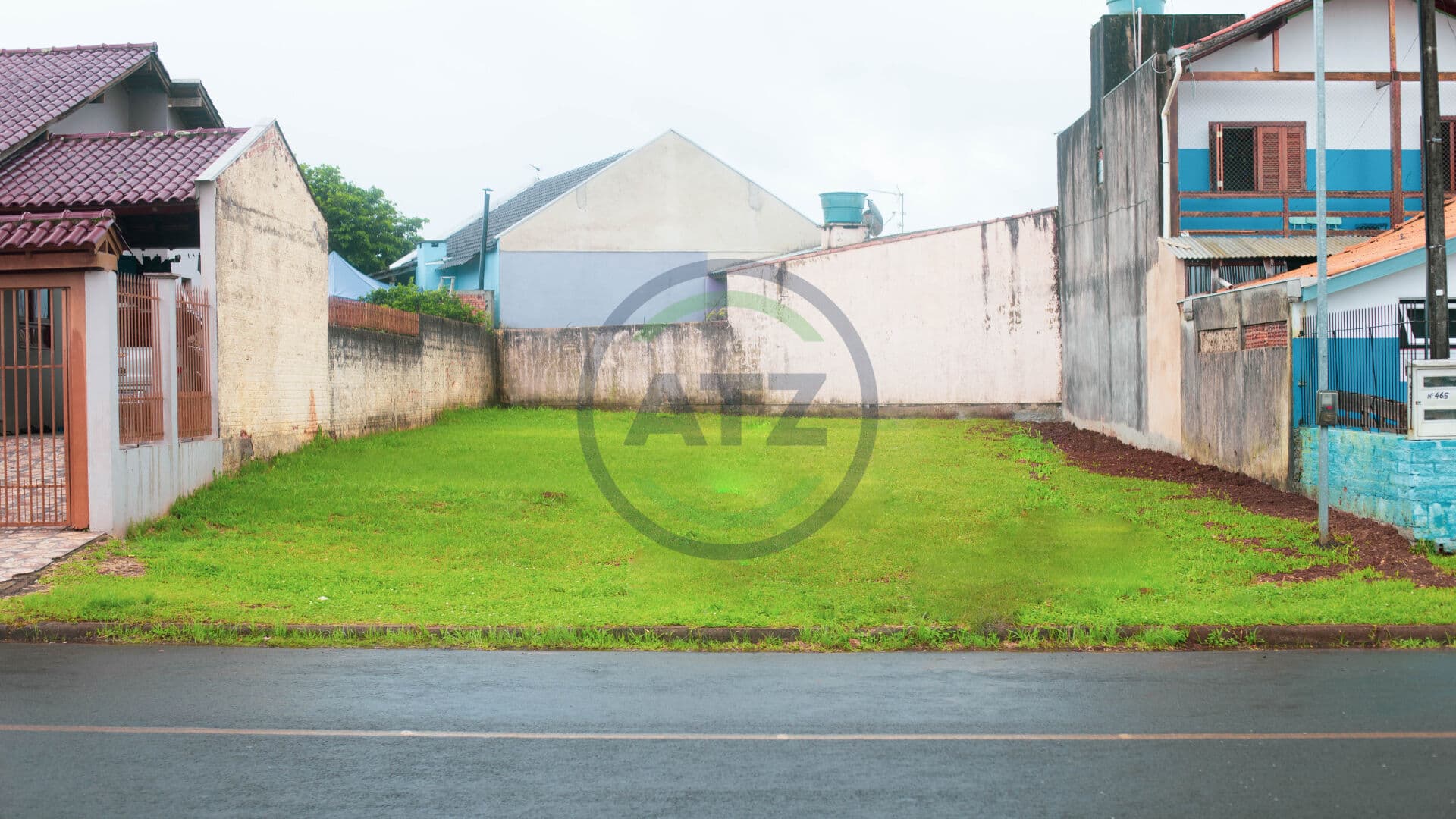 Lote/Terreno em Portão - Centro