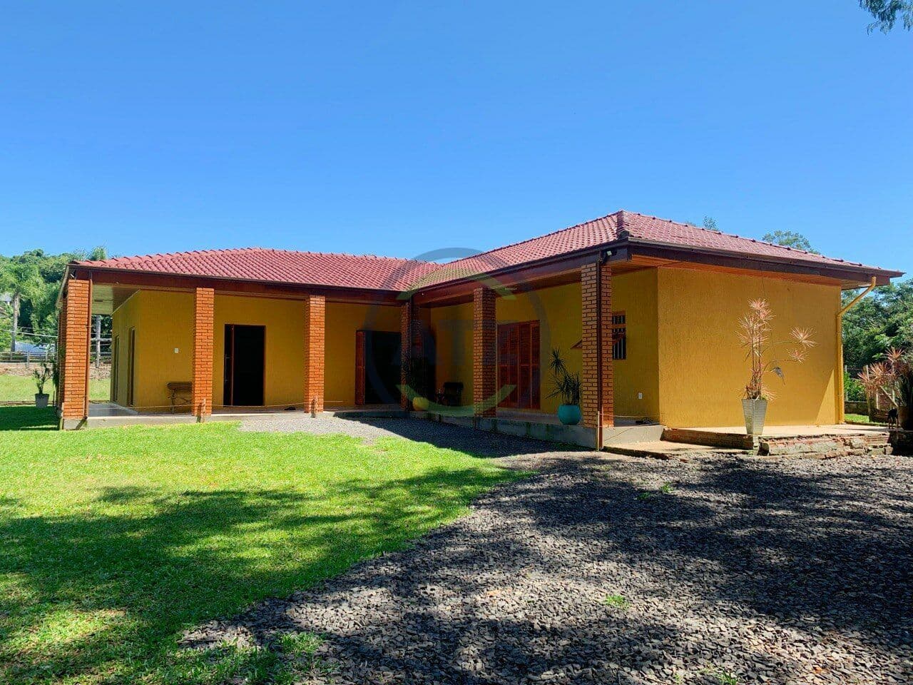 Fazenda/Sítios/Chácaras em Portão - Alta Vista