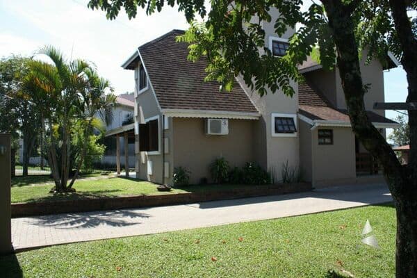 Casa-Sobrado-para-Venda-em-Centro-Portao-RS