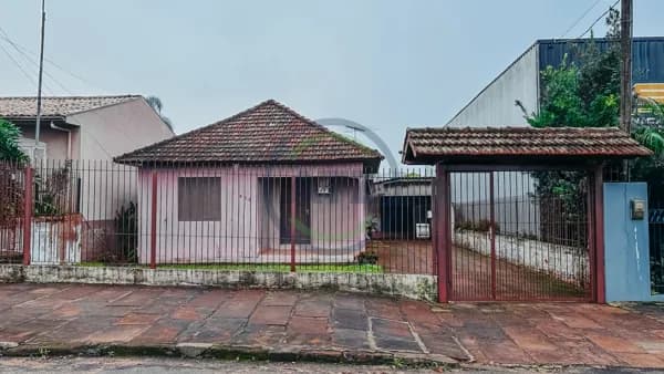 Lote/Terreno em Portão - Centro