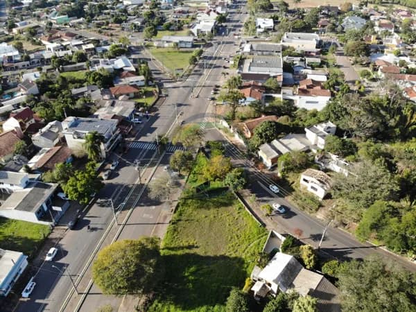 Lote/Terreno em Portão - Centro