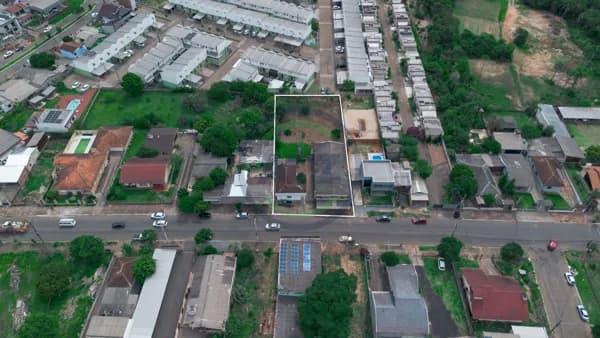 Lote/Terreno em Portão - Centro