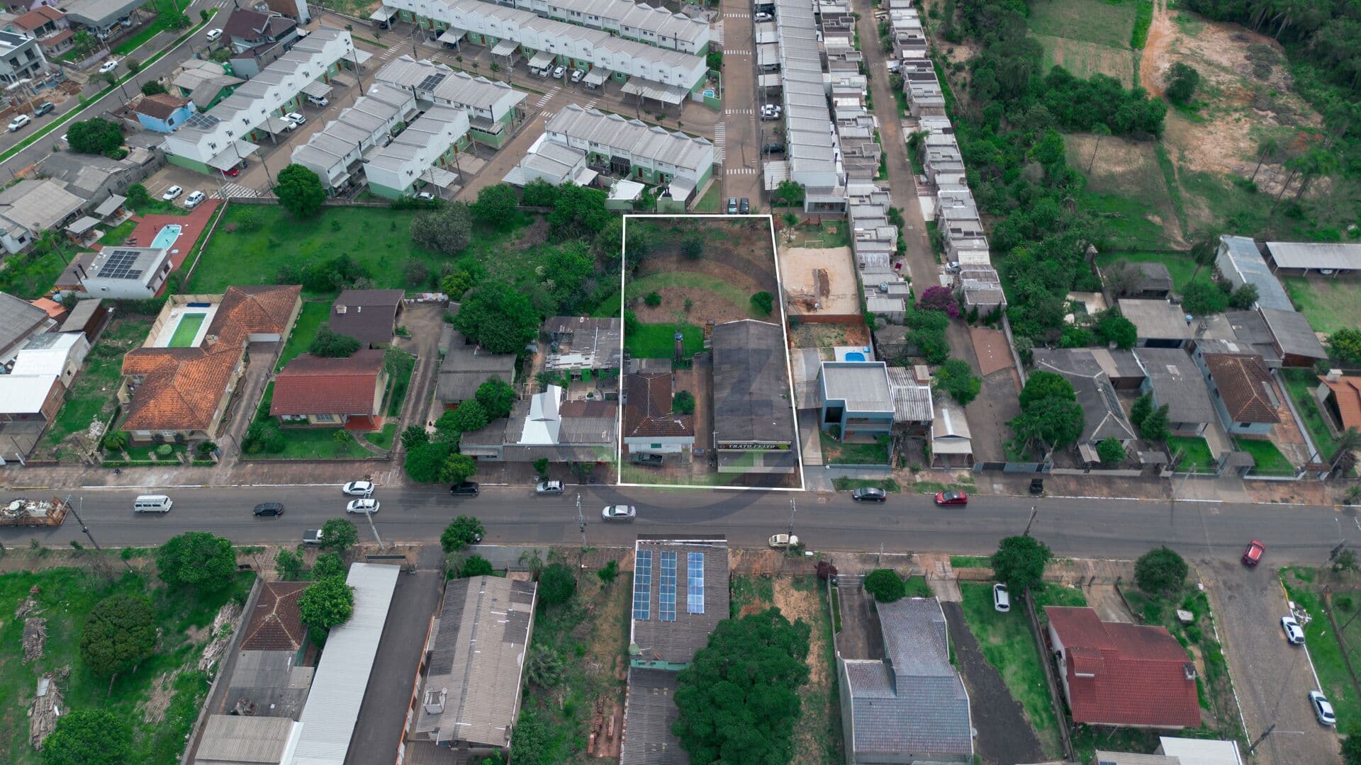 Lote/Terreno em Portão - Centro