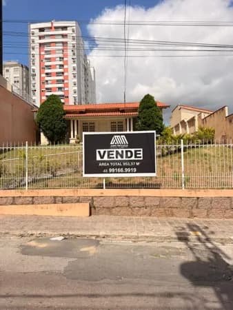 Terreno medindo 953m² - Centro/Tubarão