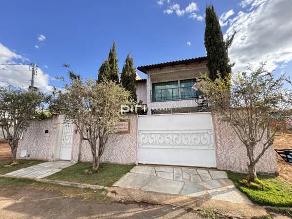 CASA ESMERALDA