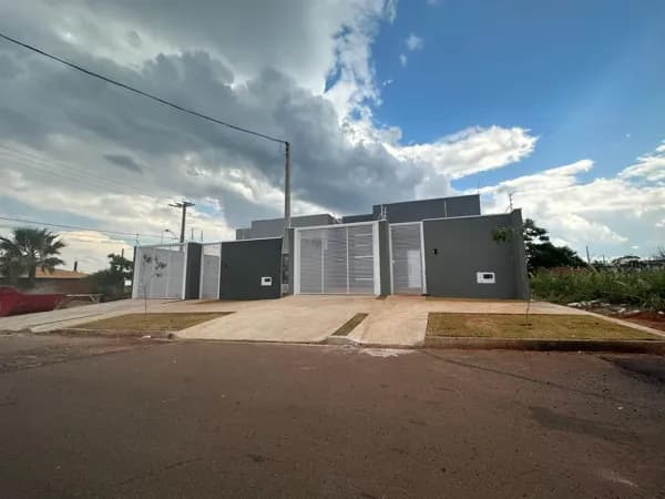 Casa Alto Padrão em Bosque das Araras, Três Lagoas/MS
