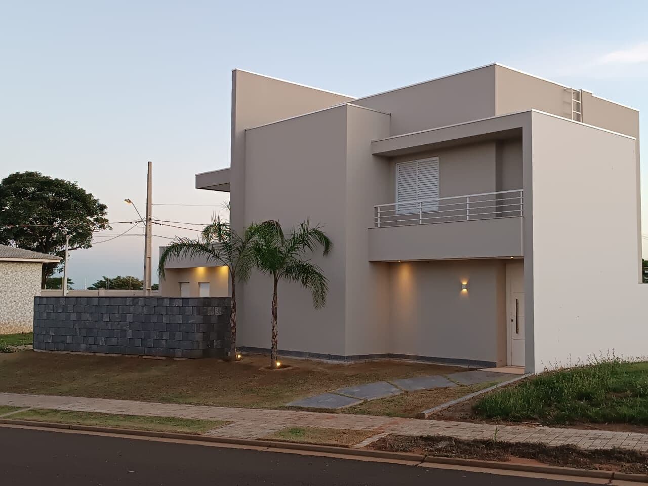 Casa Alto Padrão em Parque Mangueiras, Três Lagoas/MS