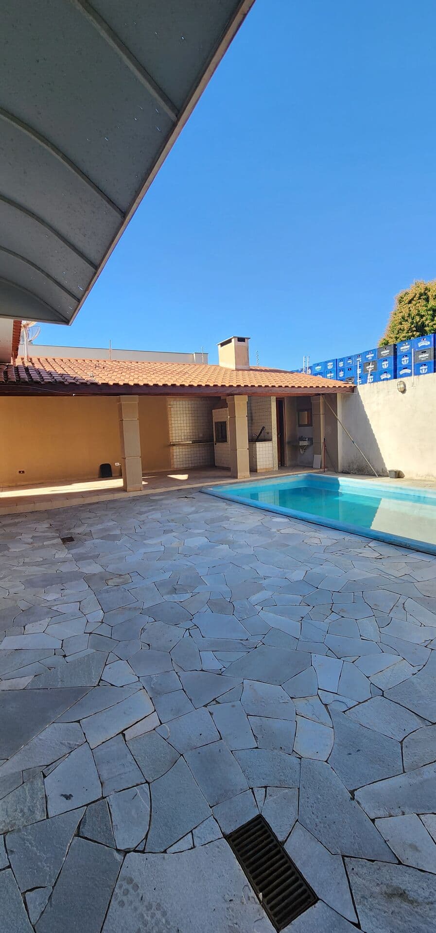 Vende casa alto padrão no bairro Colinos - Três Lagoas