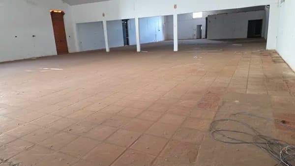 Galpão Salão Comercial em Centro, Três Lagoas/MS