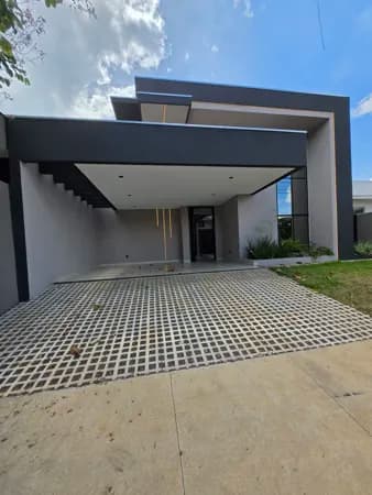Casa Alto Padrão em Recanto das Palmeiras, Três Lagoas/MS