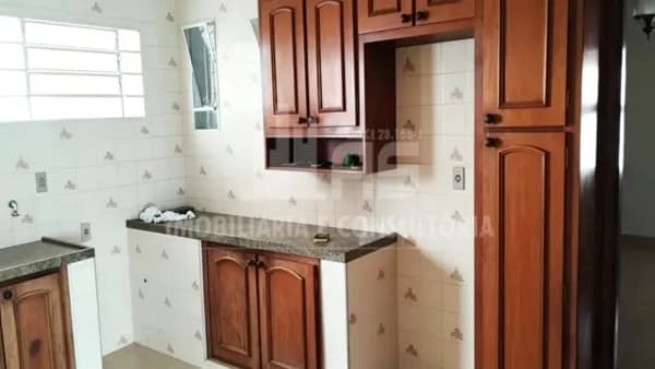 Casa em Marília - Jardim América