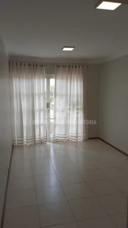 Apartamento no Jardim Araxá