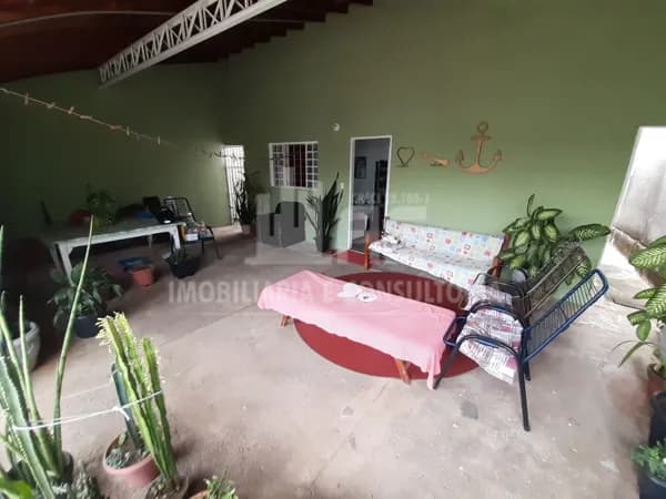 Casa a venda com 2 quartos