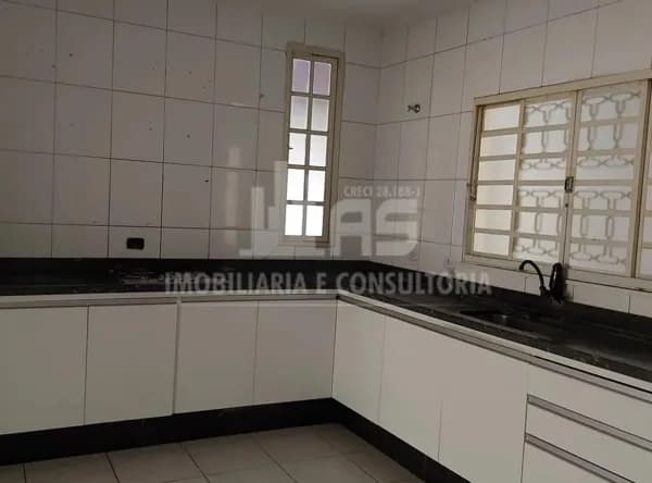 Casa no Hipica Paulista