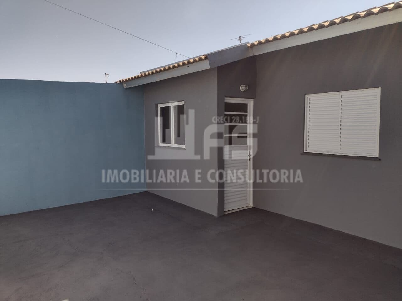 Casa à venda com 2 quartos no Montana.