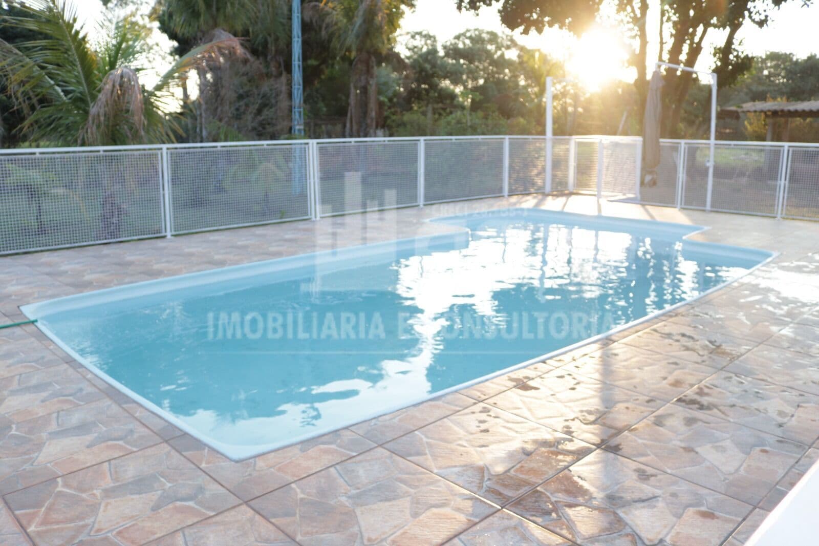Chácara no Bela Vista 2 com 3 Quartos e 4 Banheiros.