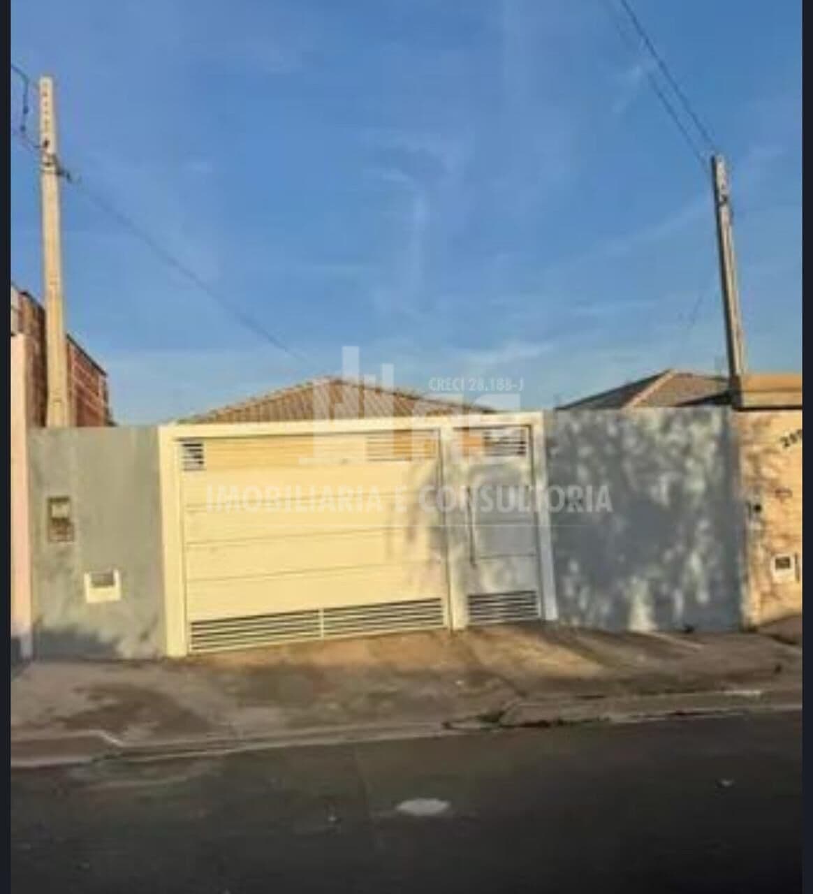 Casa no Maraca com 2 Quartos e 1 Banheiro.